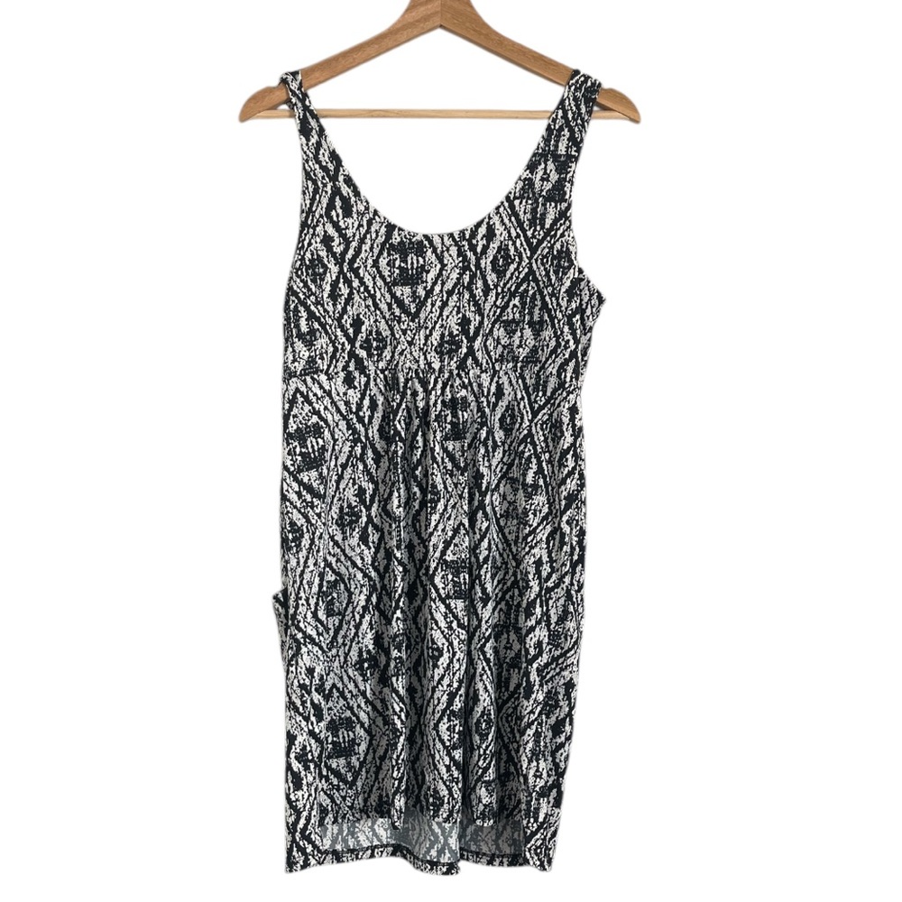 Saint Tropez West Black & White‎  Midi Dress SizeMedium